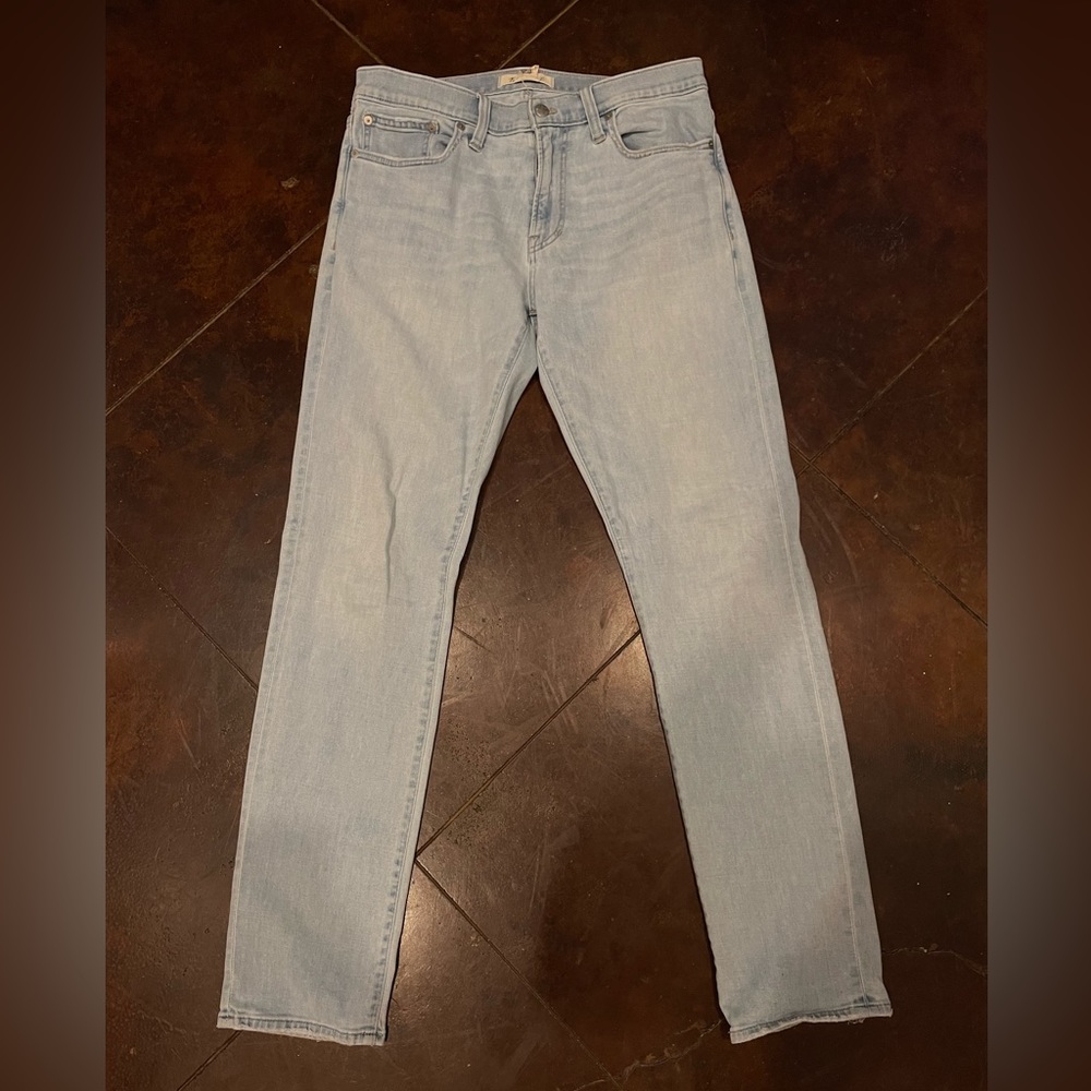 Light Wash Madewell Slim Jeans 31x32
